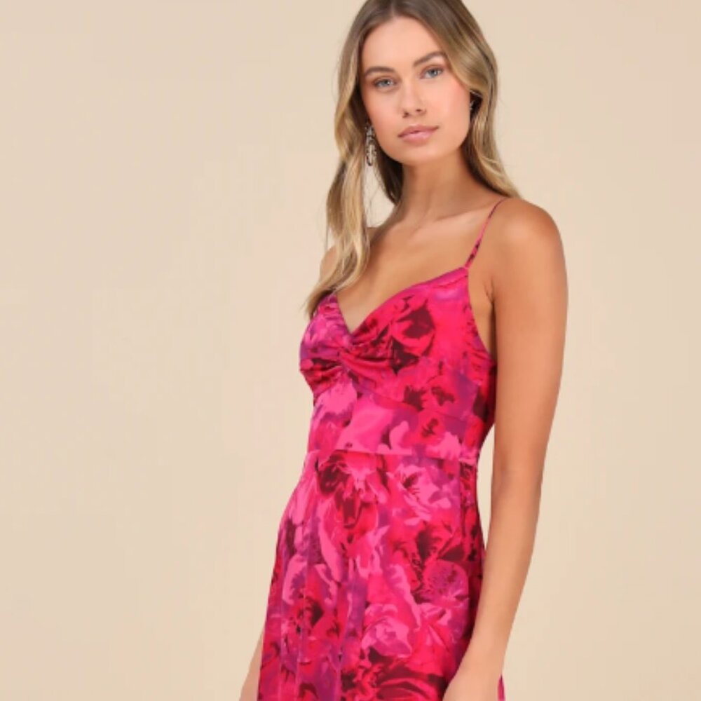 Lulu's - Fuchsia Floral Print Twist-Front Maxi Dress- medium